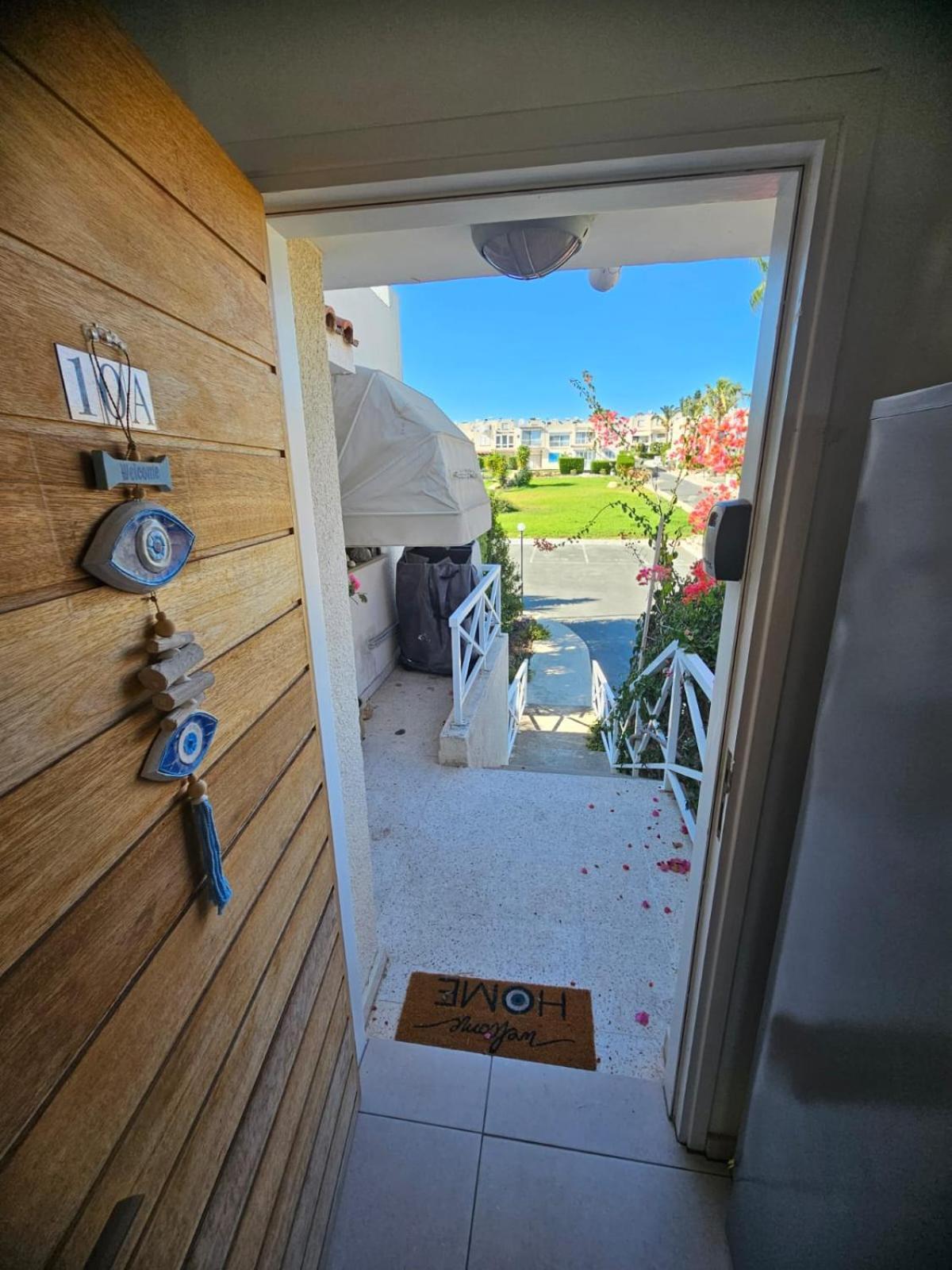 Horizon Bliss At Coral Bay Apartment Peyia Exterior photo